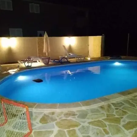 With Private Pool Apartment *