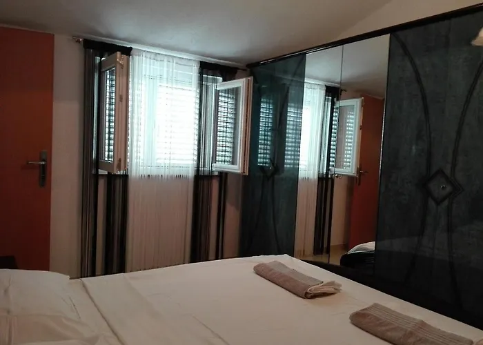 With Private Pool *