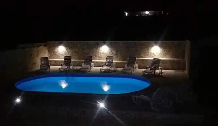 Apartman With Private Pool Rupalj