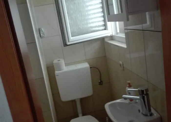 Apartman With Private Pool Rupalj